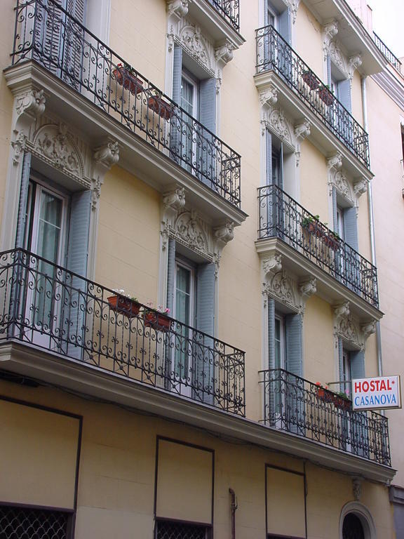 Hostal Casanova Madrid Exterior foto